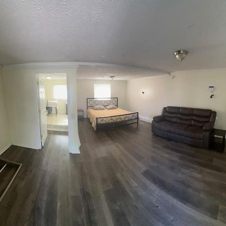 Charming 3-Bed, 1,5 Bath Home - Entire Space Just For You! Goodlettsville Luaran gambar