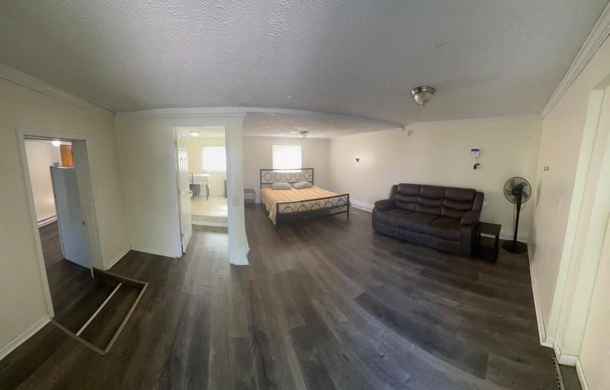 Charming 3-Bed, 1,5 Bath Home - Entire Space Just For You! Goodlettsville Luaran gambar