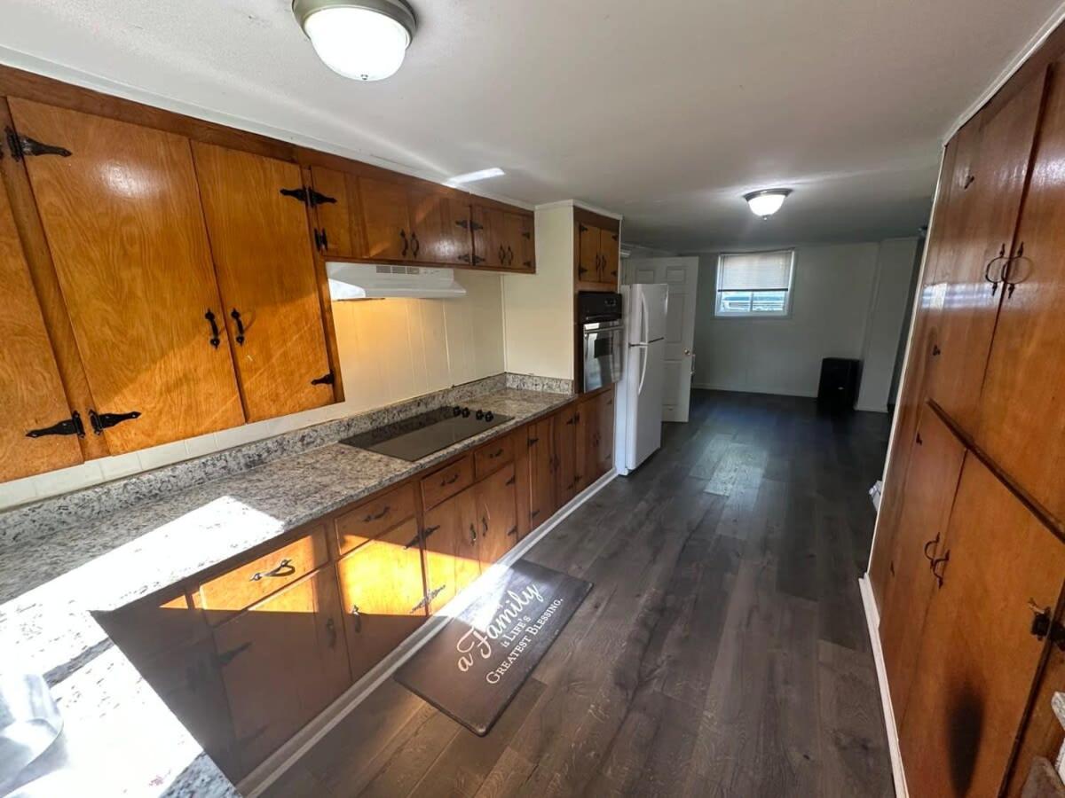 Charming 3-Bed, 1,5 Bath Home - Entire Space Just For You! Goodlettsville Luaran gambar
